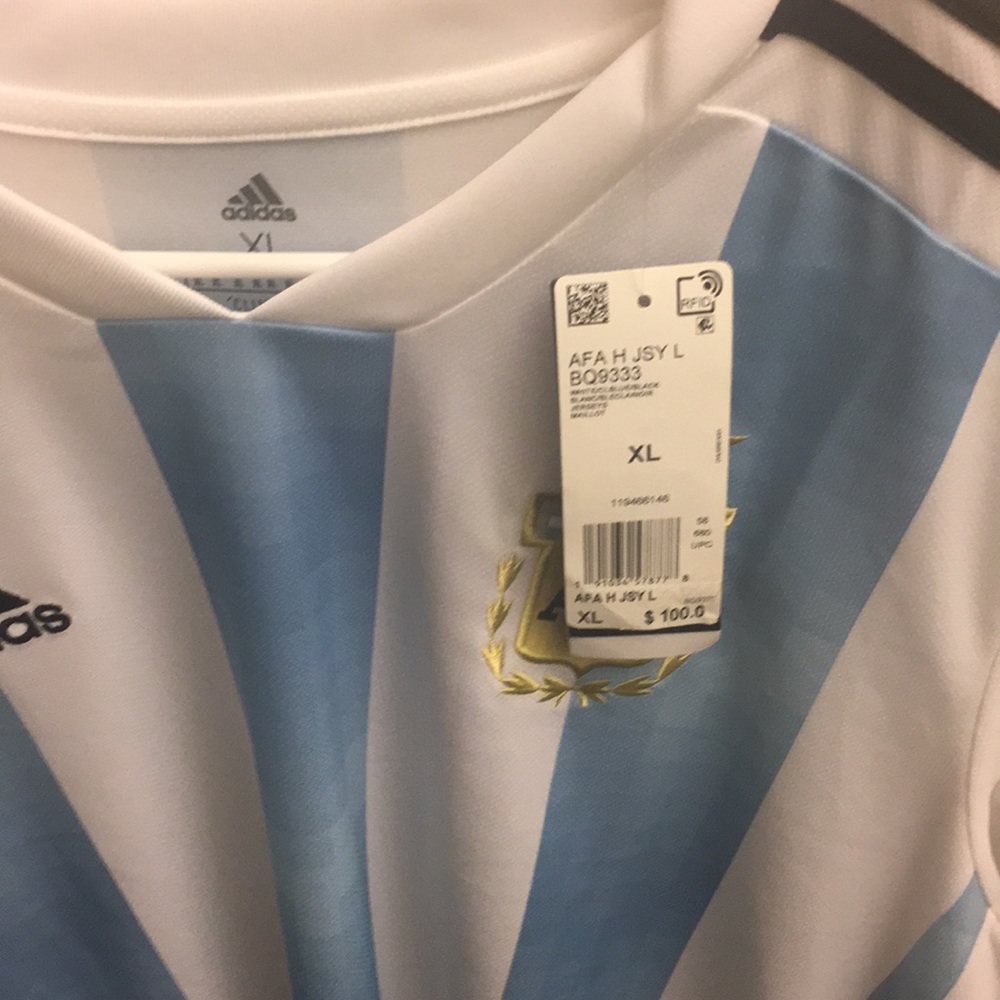 Adidas jersey - Picture 2 of 3